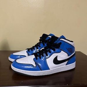 Jordan 1 signal blue